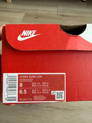 Nike Dunk Low thumbnail 7