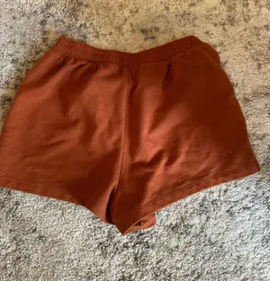 Women’s shorts Orange Size M thumbnail 3