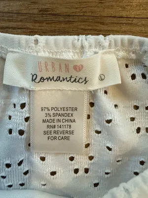 URBAN Romantics White Eyelet Smocked Peplum Blouse thumbnail 5