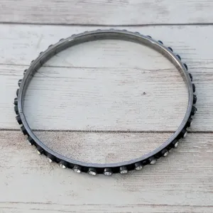 Vintage Bracelet with Clear Gems - 8.25" thumbnail 4