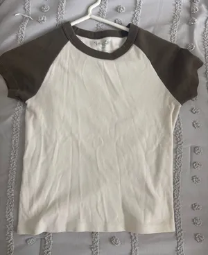 Brandy Melville Top thumbnail 1