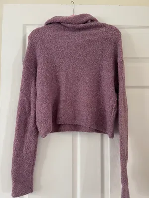 Sweater thumbnail 3