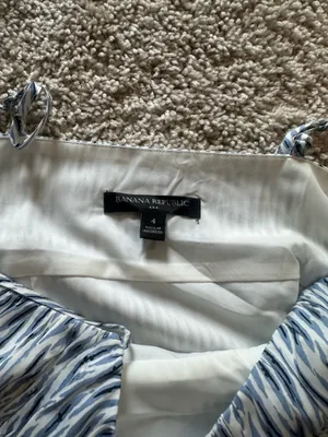 Banana republic blue pattern tank top thumbnail 3