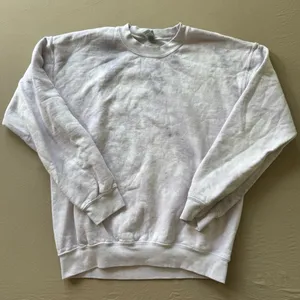Gildan Pale Purple Tie Dye Sweatshirt thumbnail 1