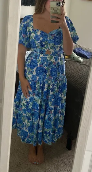 Amazon Dress thumbnail 1