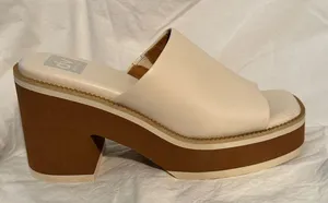 DV by Dolce Vita Wedge Slide Sandals. Size 8. thumbnail 2