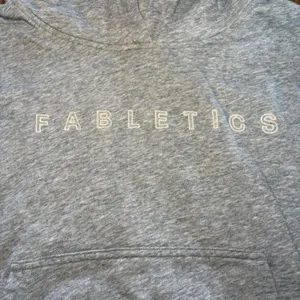 Fabletics Embroidered‎ Hoodie Gray Sweatshirt Womens Medium Athletic Activewear thumbnail 2