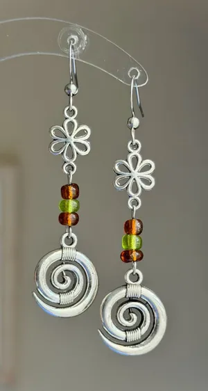 Handmade antique silver tone cute boho fairy retro flower swirl dangle earrings🌀 thumbnail 1