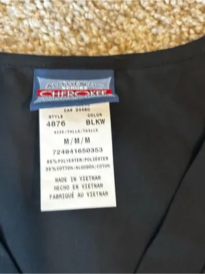 NEW Cherokee Professionals Scrubs Set, Modern Classic Black Size M (run big!!) thumbnail 5