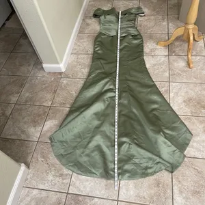 Missacc nwt sz 2-4??Off Shoulder Evening Gown Dress Green Sleeveless‎ Maxi thumbnail 6