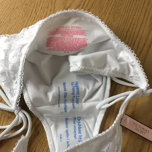 New Victoria’s Secret Vintage Crocheted Bikini Swimsuit Bottoms White Medium thumbnail 9