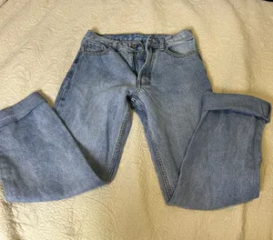 Straight Leg Women’s Jeans in Light Blue thumbnail 1