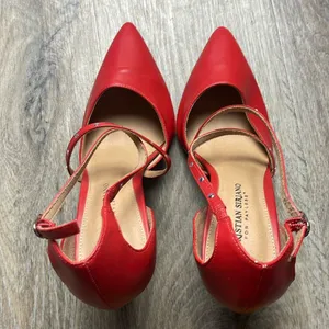 Christian Siriano Red Strappy Heels Size 9 thumbnail 15