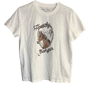 Kittenish+Flag & Anthem “Howdy Stranger” Horse, Rope & Cacti White Graphic Tee. thumbnail 1