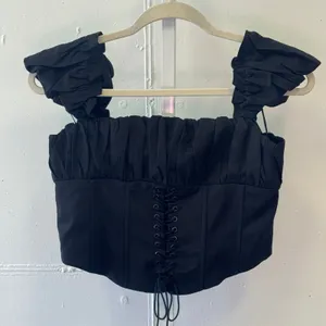 Princess Polly‎ Black Lace Up Corset Crop Top Ruffle Sleeve Milkmaid US 6 thumbnail 1