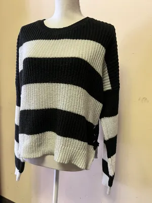 Womens Long Sleeve Cable Knit Sweater Size 2XL (19) Black/ White thumbnail 2