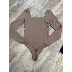 Babaton Contour Square Neck Long Sleeve Bodysuit Taupe & Black Tube Top Medium thumbnail 6