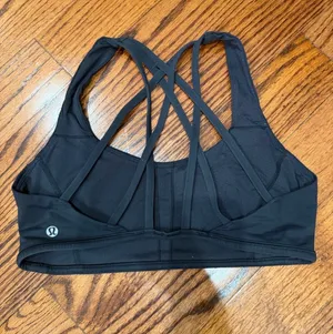 Lululemon Sports Bra thumbnail 3