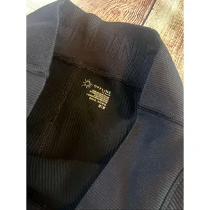 Aerie Offline Black Bike Shorts Size M thumbnail 3