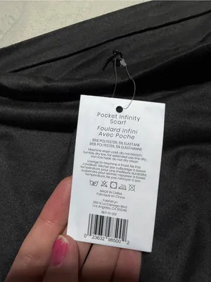 Beyond Yoga NWT pocket infinity scarf thumbnail 4