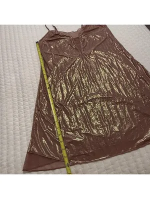 Victoria’s Secret Mauve Pink Rose Gold Shimmer Sz M Medium Nightie Slip Lingerie thumbnail 4