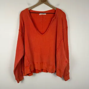 We‎ The Free Buttercup Thermal In Talking Roses Oversized Shirt Sz M thumbnail 2