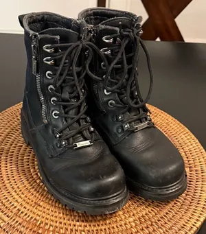 Milwaukee brand Black Lace-Up Combat Boots‎ thumbnail 1