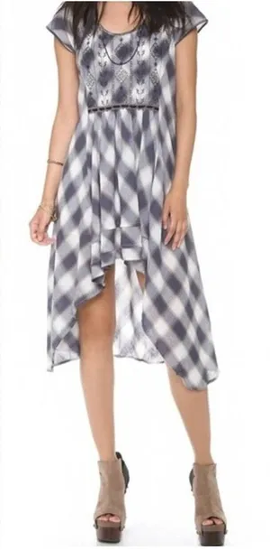 Free People India Gauze Marina‎ Cream Blue Hi-Low Embroidered Dress Size Small thumbnail 1