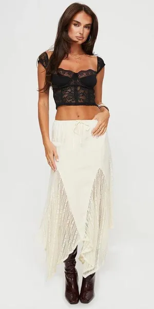 Princess Polly Black Crop Top thumbnail 2