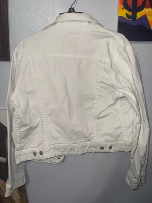 Levi’s White Denim Jacket thumbnail 2