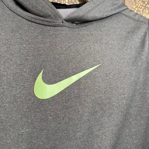 Women's Nike Gray Green Swoosh Therma-Fit Fleece Lined Sweater Hoodie XL thumbnail 3