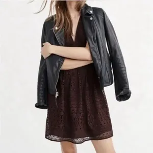 Abercrombie & Fitch Lace Crochet V-Neck Skater Dress Burgundy Mini Dark Romantic thumbnail 14