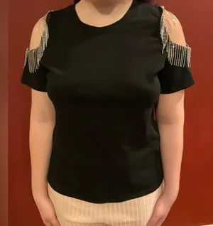 Cold Shoulder Finge Top Black Size L thumbnail 1