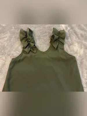 Entro Women’s Olive Green Ruffle Shoulder Dress Size Small thumbnail 3