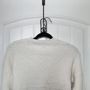 Universal Thread Women's Alpline Hotel Knit Boucie Crewneck Pullover Sweater‎ thumbnail 5