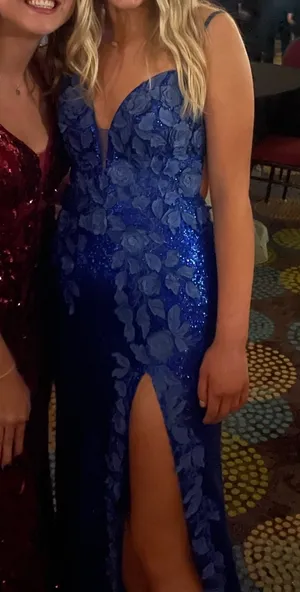 Prom Dresss thumbnail 3