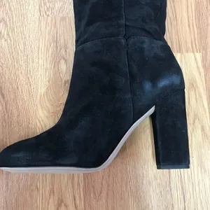 SAM EDELMAN Caprice Black Suede Knee High‎ Boot Size 9.5 Block Heel Pointed Toe thumbnail 14