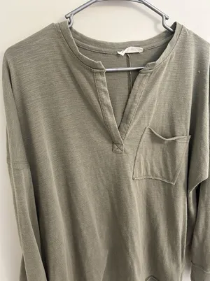 In Loom L Long Sleeve Loose V Neck Green Pocket Shirt casual boho Granola thumbnail 1