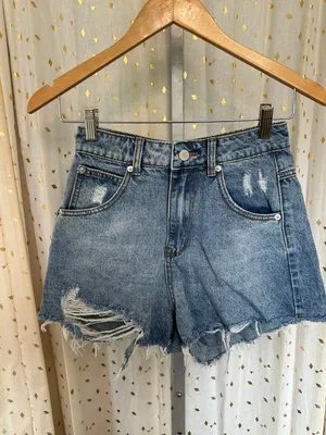 Princess Polly Women's Distressed Medium Wash Raw Frayed Hem Denim Shorts 4 thumbnail 2