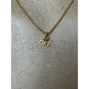 Vintage Christian Dior DIOR Letter Charm Necklace Gold Tone CD Logo Adjustable thumbnail 3