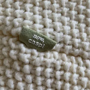 Now Caspi Chunky Cable Knit Cream Turtleneck Sweater Wool Blend L Cozy Winter thumbnail 8