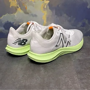 New Balance DynaSoft Pro Run v2 Women's White Running Shoes Size 10B thumbnail 6