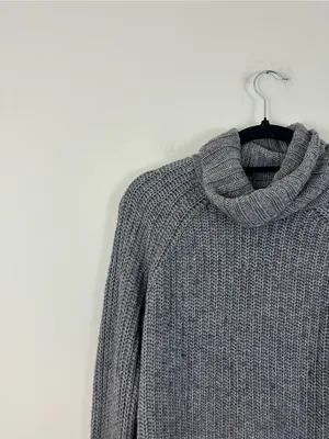 UGG Ceanne Gray Chunky Knit Turtleneck Sweater w/ Side Bow Details Size XS thumbnail 3