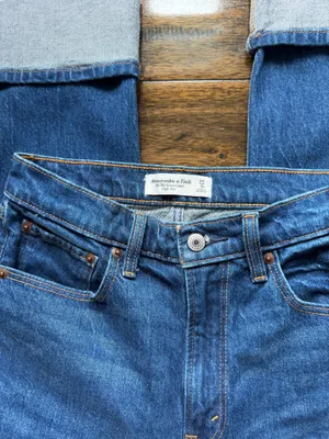 Abercrombie Cuffed Hem Jeans thumbnail 3