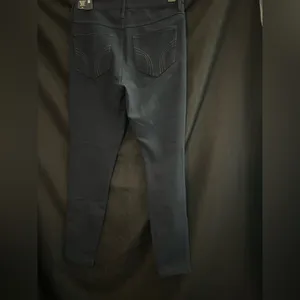 Hollister Black Natural Waist Jean Leggings 30x29 SZ 11 NWT thumbnail 2