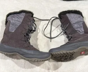 The North Face Women's Nuptse Purna Boot Size 8 Waterproof Faux Fur Gray Suede thumbnail 6