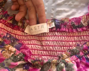 the Label Soho Floral Sweetheart Puff Sleeve Midi Dress thumbnail 4