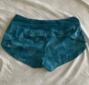 Lululemon Shorts thumbnail 2