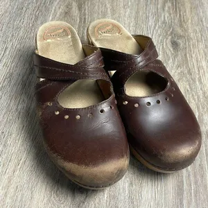 Dansko Leather Clogs Size 39 (US 9) thumbnail 1