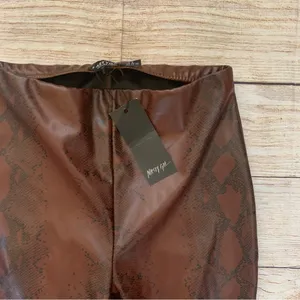 Nasty Gal faux leather snake print size 4 leggings NWT Pull On Pants thumbnail 3